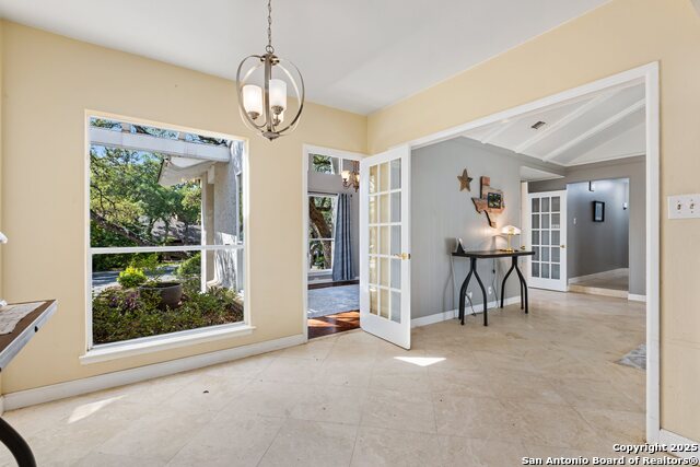 Listing photo id 19 for 13018 Country Trl
