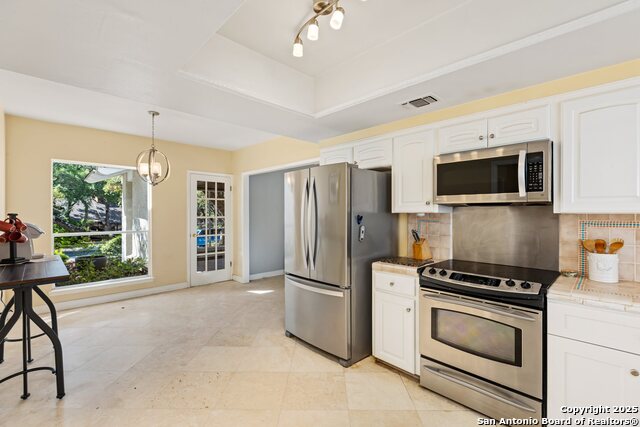 Listing photo id 24 for 13018 Country Trl