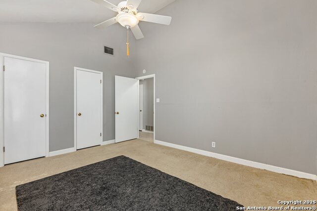Listing photo id 31 for 13018 Country Trl
