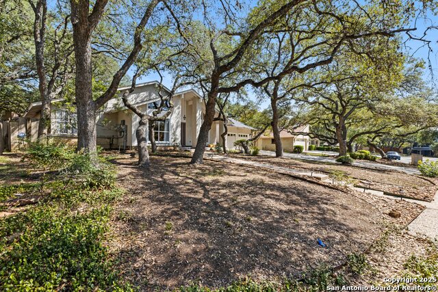 Listing photo id 2 for 13018 Country Trl