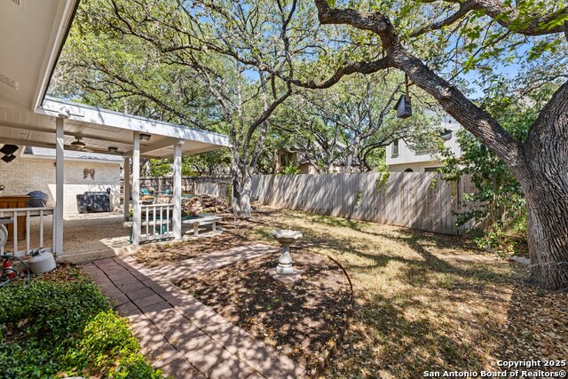 Listing photo id 42 for 13018 Country Trl