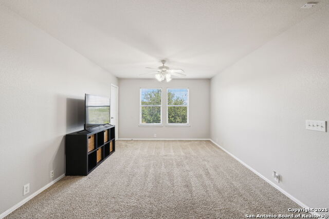 Listing photo id 22 for 9718 Falcon Bay