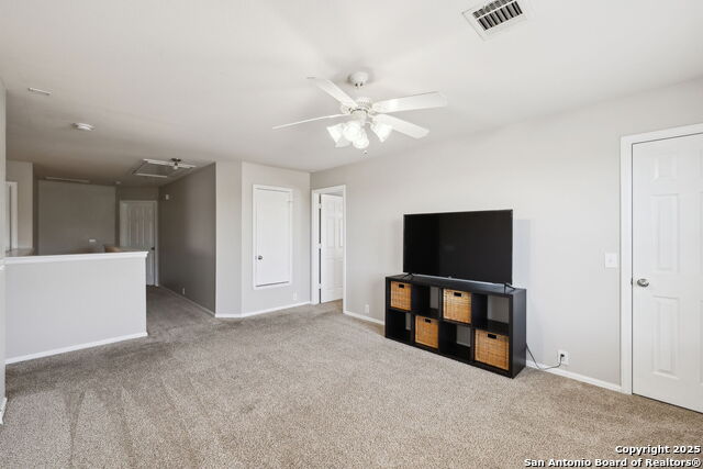 Listing photo id 23 for 9718 Falcon Bay