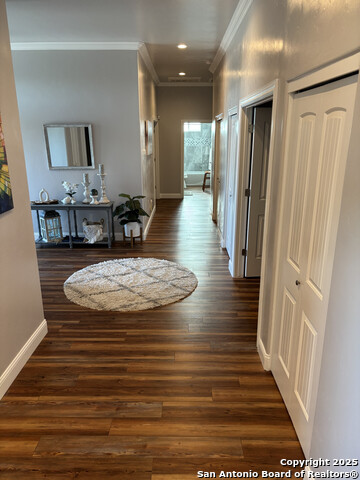 Listing photo id 5 for 507 Winged Foot