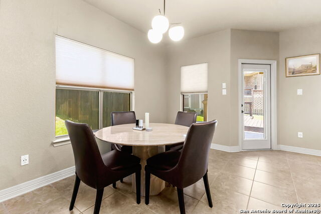 Image 8 of 33 For 13706 Trailside