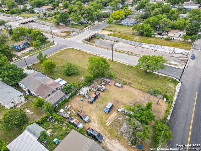 Image 5 of 10 For 607 San Eduardo