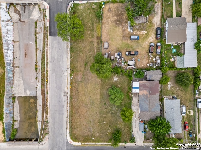 Image 6 of 10 For 607 San Eduardo