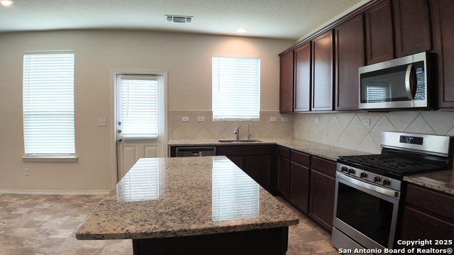 Image 6 of 11 For 7691 Pecos Rdg