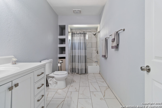 Listing photo id 26 for 944 Fulton