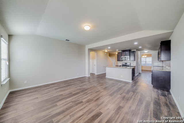 Image 3 of 8 For 12358 Erstein