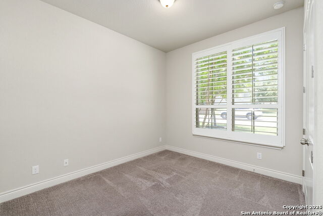 Listing photo id 16 for 28114 Versant Hills