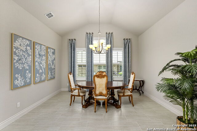Listing photo id 6 for 28114 Versant Hills
