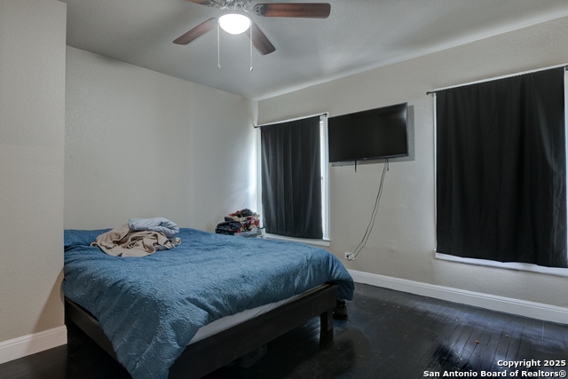 Image 7 of 17 For 910 Halliday