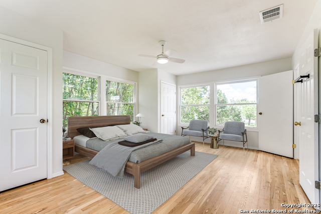 Listing photo id 18 for 123 Mandalay W
