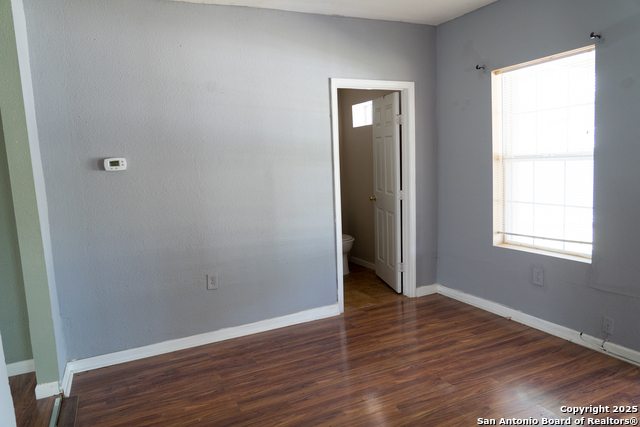 Image 8 of 20 For 1412 Whitman  2