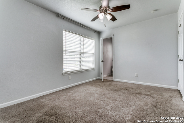 Image 17 of 25 For 4439 Tropical Dr.