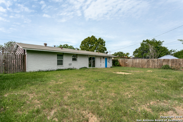 Image 25 of 25 For 4439 Tropical Dr.