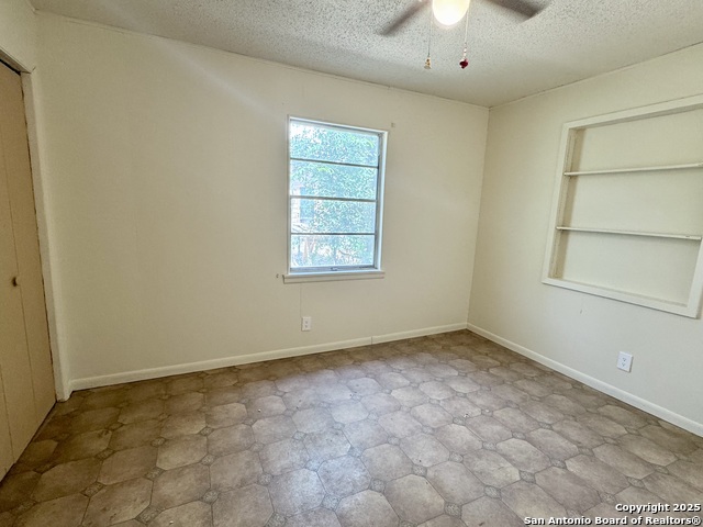 Listing photo id 16 for 309 Mill Street W