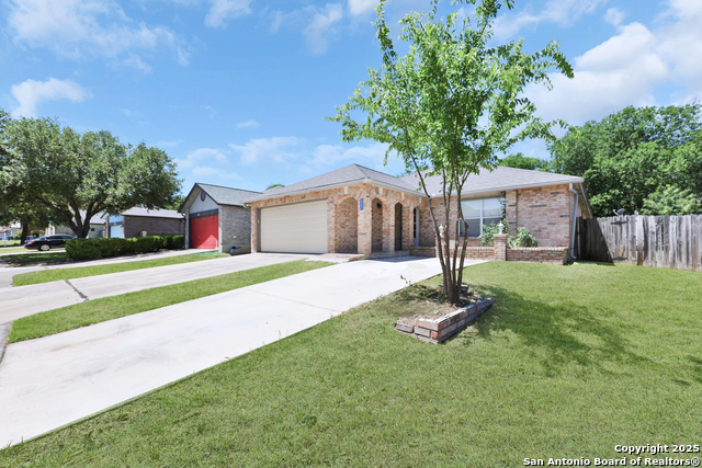 Details for 807 Ellison Dr S, San Antonio, TX 78245