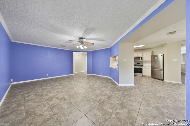 Image 24 of 36 For 807 Ellison Dr S