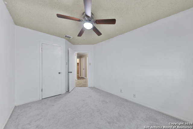Image 31 of 36 For 807 Ellison Dr S