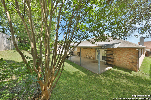 Image 36 of 36 For 807 Ellison Dr S