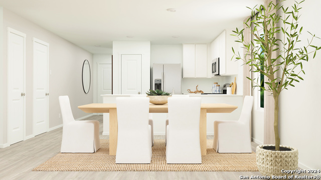 Listing photo id 8 for 815 Summit Terraces
