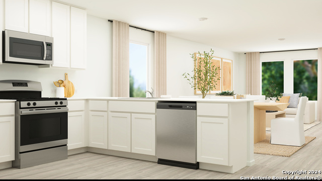 Listing photo id 11 for 815 Summit Terraces