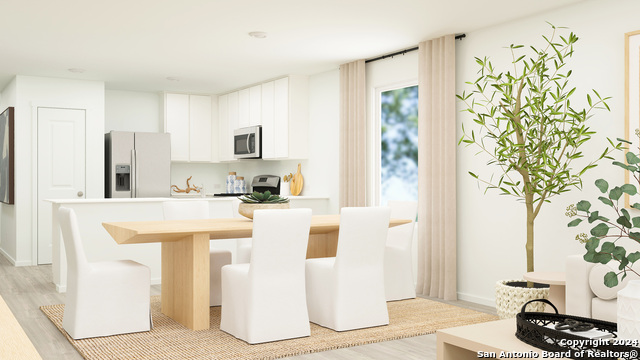 Listing photo id 6 for 815 Summit Terraces