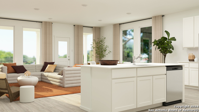 Listing photo id 12 for 834 Summit Terraces