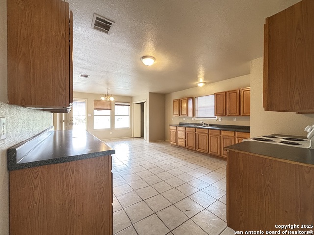 Image 4 of 26 For 735 Rice Rd  
