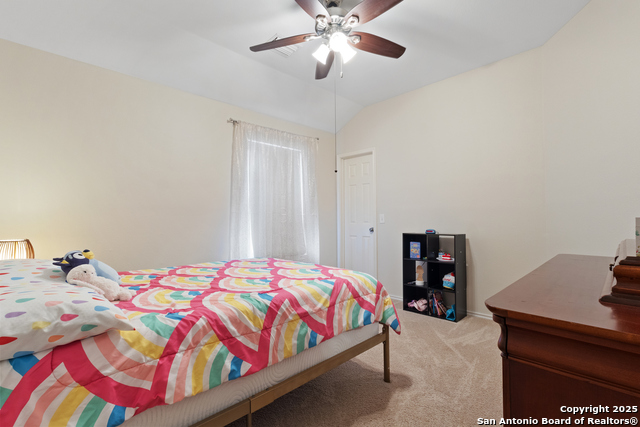 Image 18 of 29 For 21503 Rio Comal