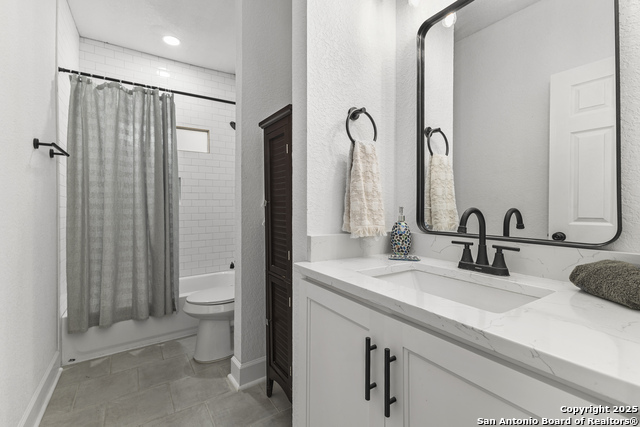 Image 12 of 25 For 1527 French Place W