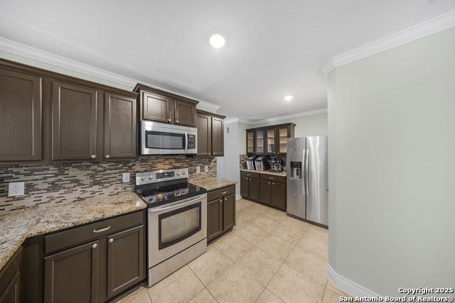 Image 10 of 38 For 11010 Hillsdale Loop