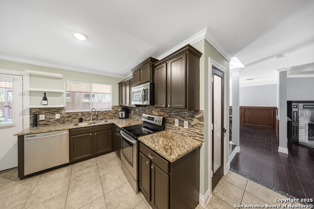Image 14 of 38 For 11010 Hillsdale Loop