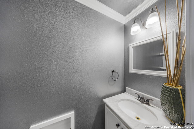 Image 16 of 38 For 11010 Hillsdale Loop