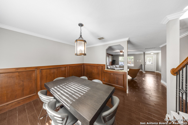 Image 17 of 38 For 11010 Hillsdale Loop