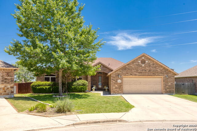 Details for 1235 Long Gate, New Braunfels, TX 78130