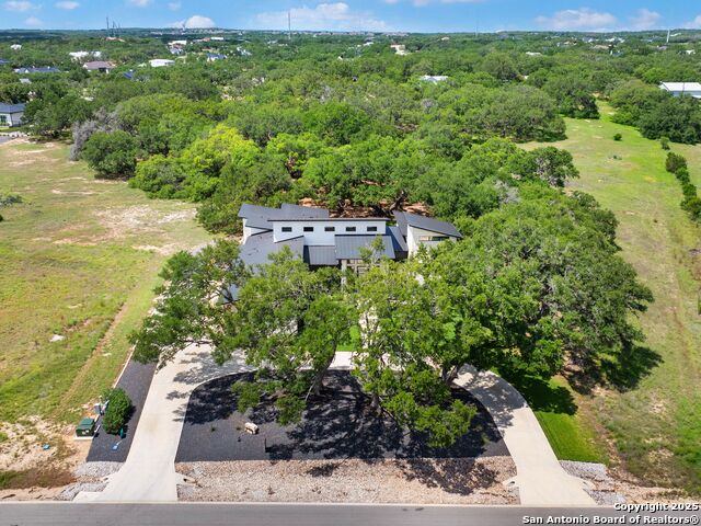 Image 11 of 85 For 756 Annabelle Ave
