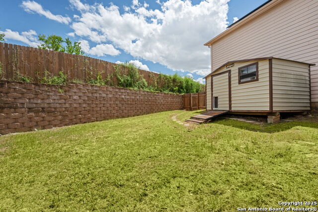 Image 32 of 33 For 15603 Hastings Park