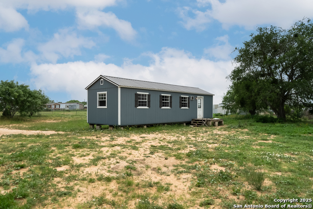 Image 18 of 22 For 420 County Road 775