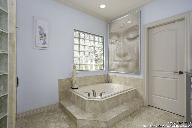 Listing photo id 18 for 2 Worthsham