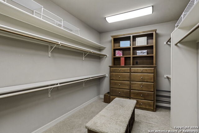 Listing photo id 20 for 2 Worthsham