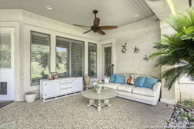 Listing photo id 26 for 2 Worthsham