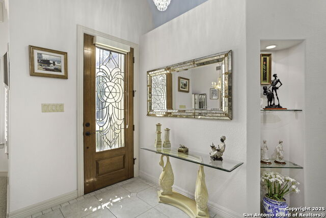 Listing photo id 2 for 2 Worthsham