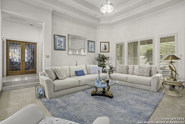 Listing photo id 4 for 2 Worthsham