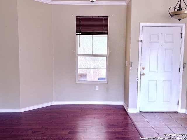 Listing photo id 8 for 2211 Mission Verde