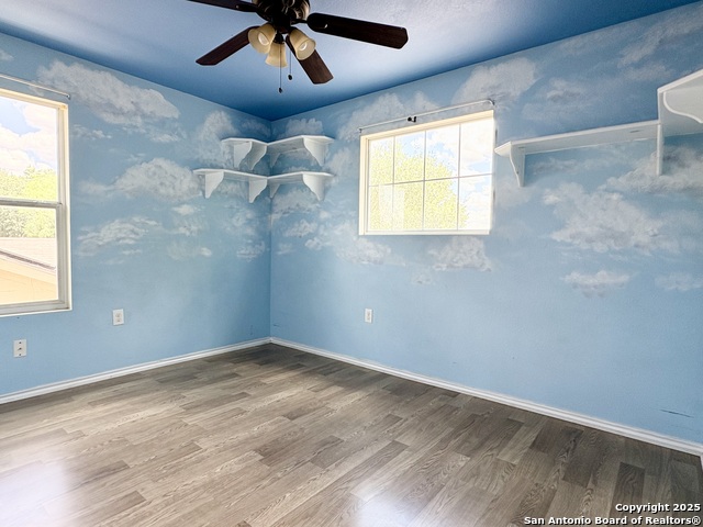 Listing photo id 15 for 2211 Mission Verde