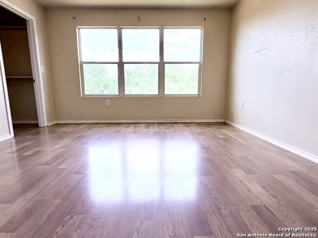 Listing photo id 23 for 2211 Mission Verde