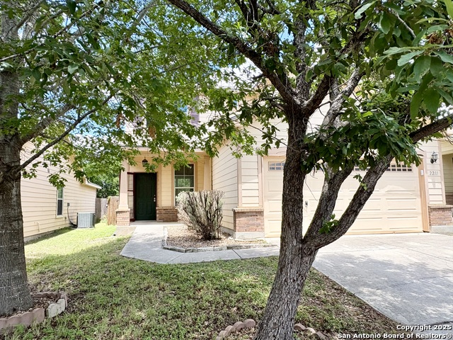 Listing photo id 1 for 2211 Mission Verde